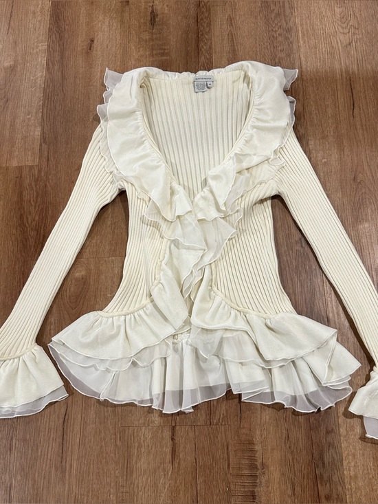 Boston Proper Sweaters - Boston Proper Women’s Cream Sweater with Ruffles